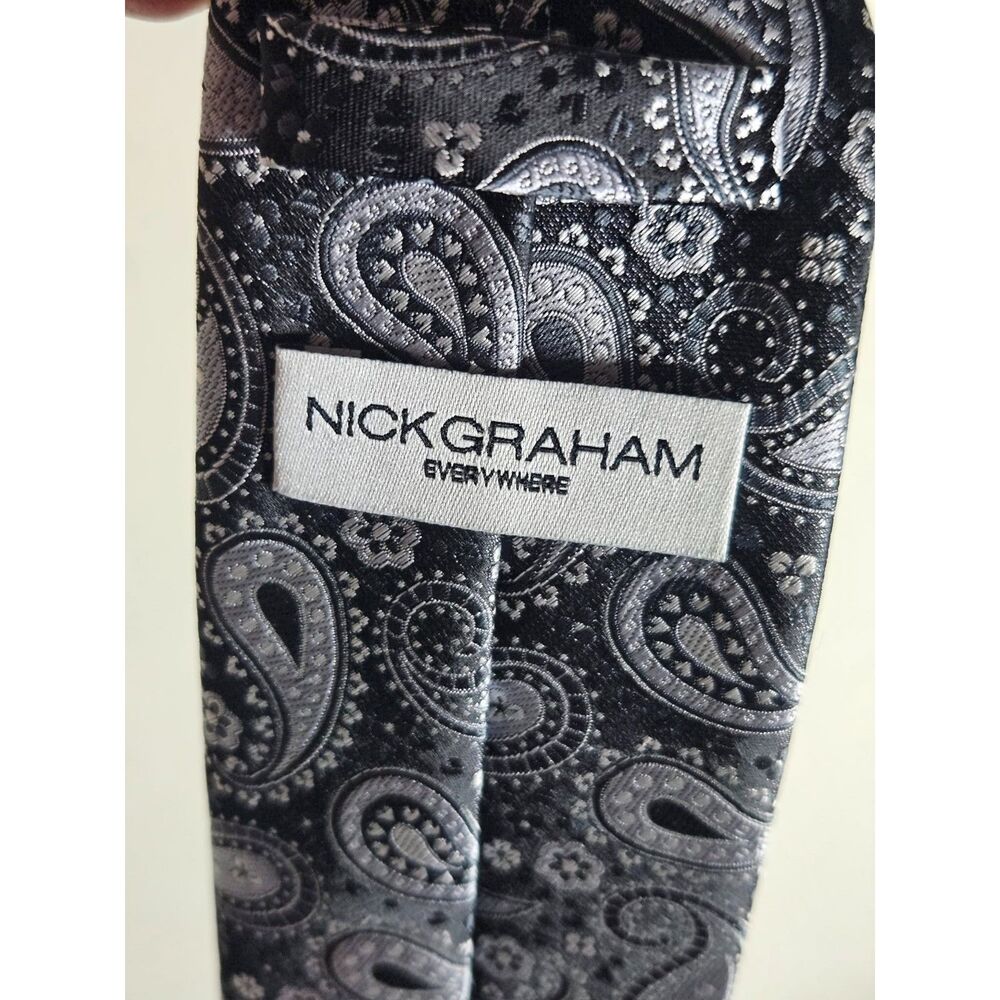 Nick Graham Everywhere Men's Black & Grey Tonal Paisley Classic Dress Tie